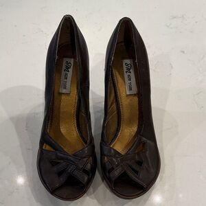 Elegant Brown Peep-Toe Heels